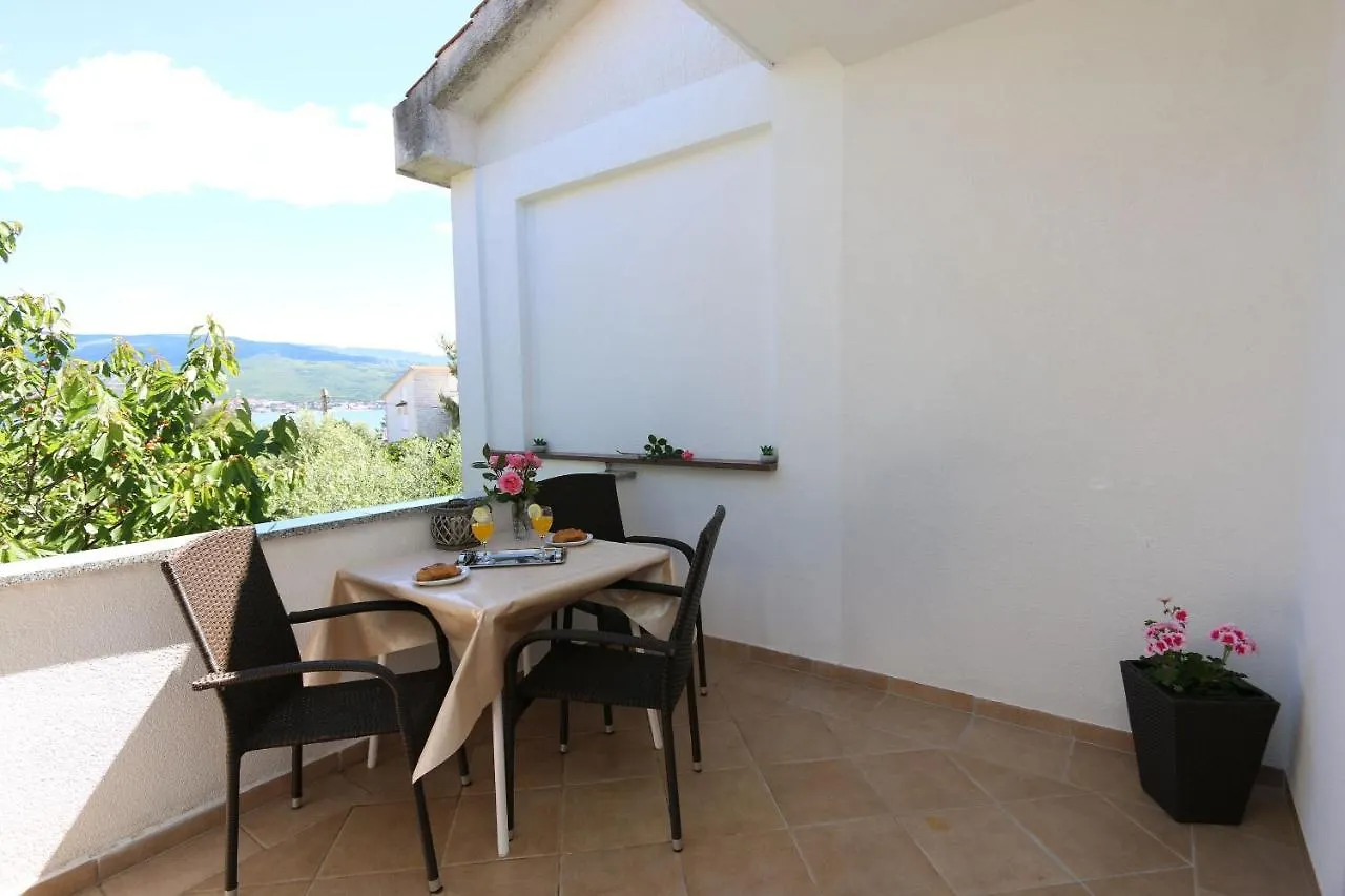 Apartments Brusic Ana Silo  0*, Silo (Krk)